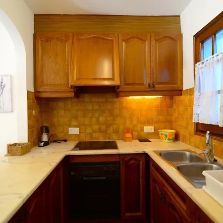 Holiday home The House In Has 3 Bedrooms Pals