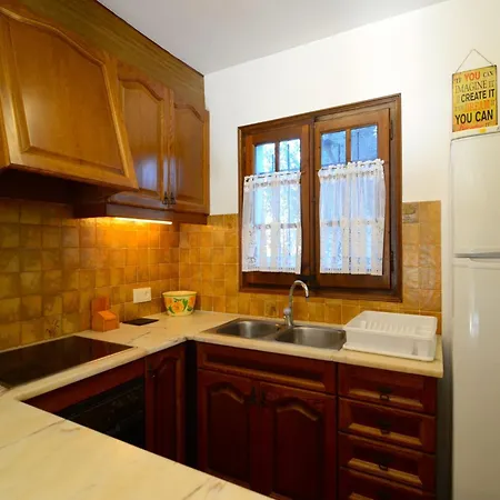 The House In Has 3 Bedrooms Hébergement de vacances Pals